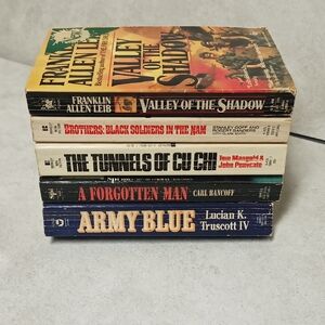 5 Vintage Paperback Books (Vietnam)